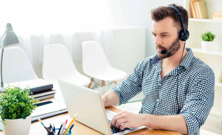 10-Pros-and-Cons-of-Hiring-Remote-Call-Center-Agents-770x470